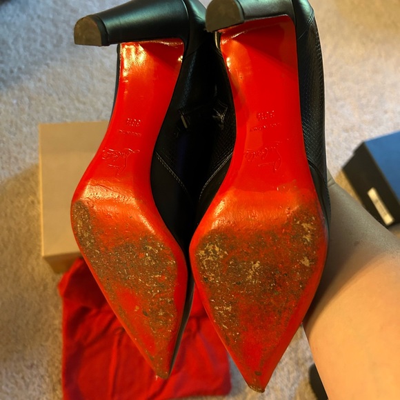 Size 38 1/2. Christian louboutin booties - Picture 5 of 5